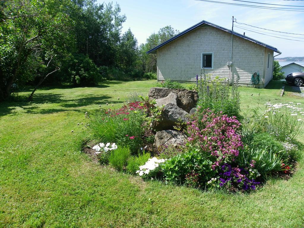 Haus Treuburg Villa Port Hood Esterno foto